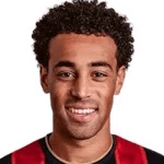 Portrett av Tyler Shaan Adams